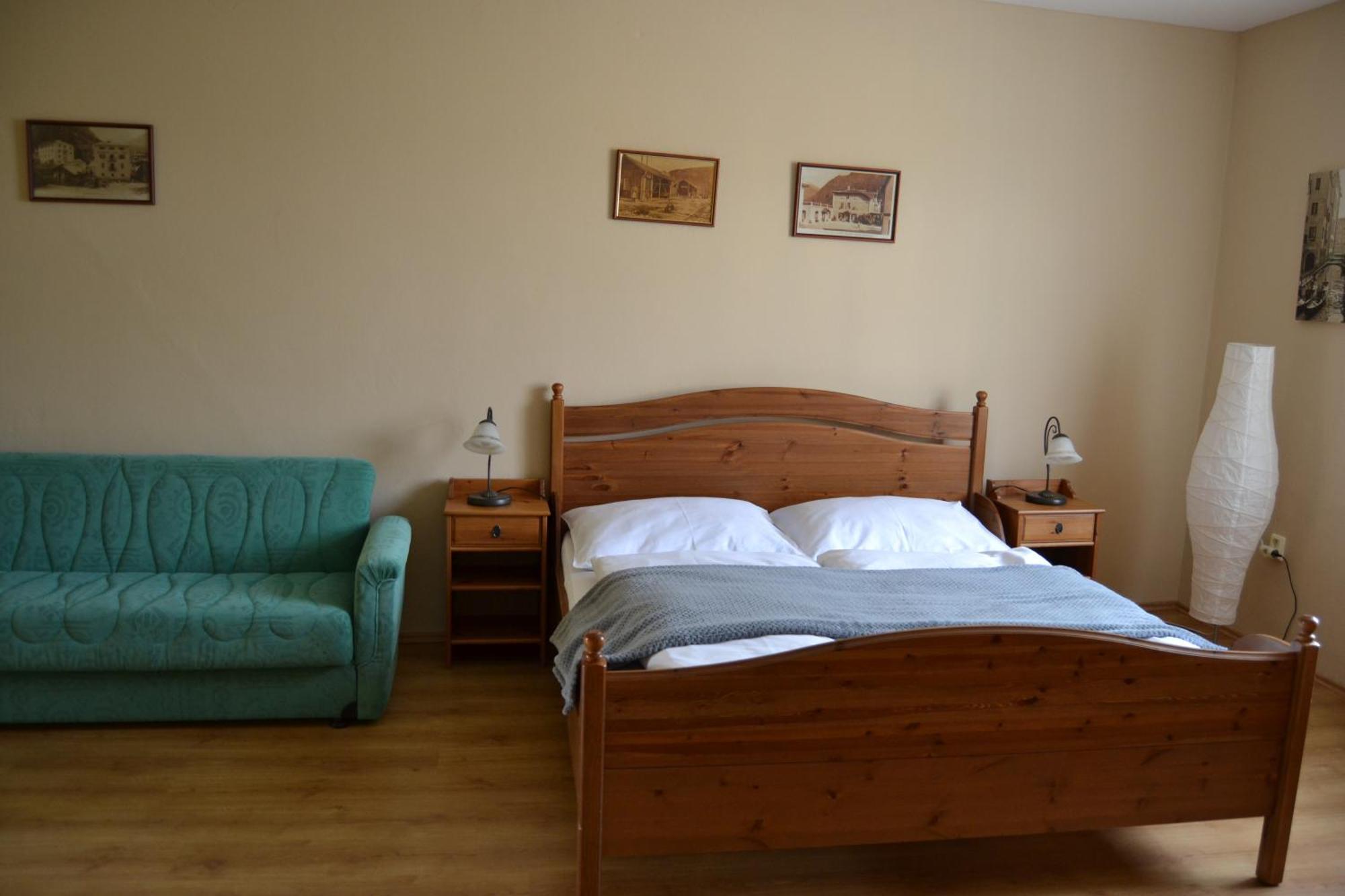 Apartman U Krale - 2 Jicin Bagian luar foto