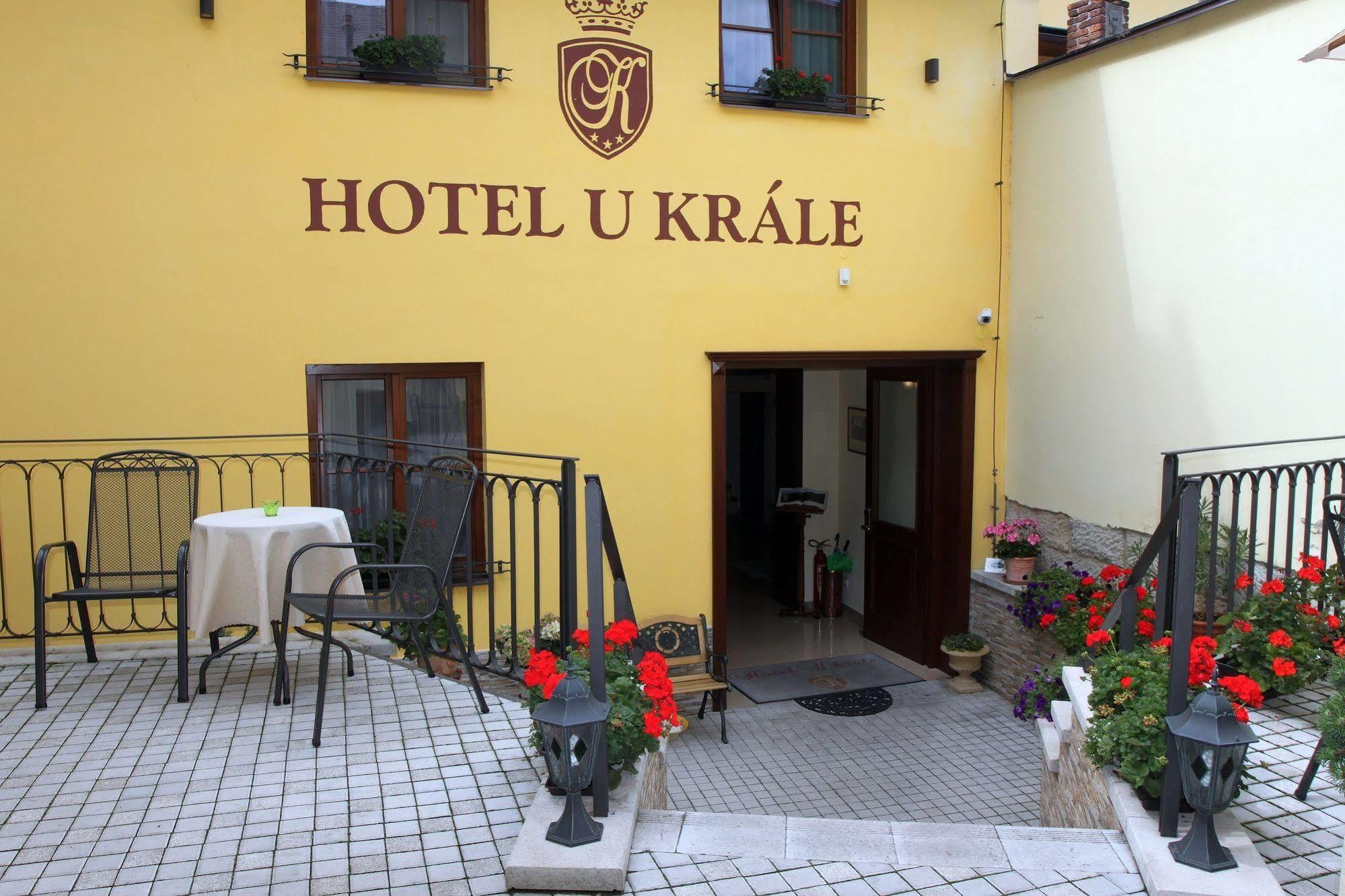 Apartman U Krale - 2 Jicin Bagian luar foto