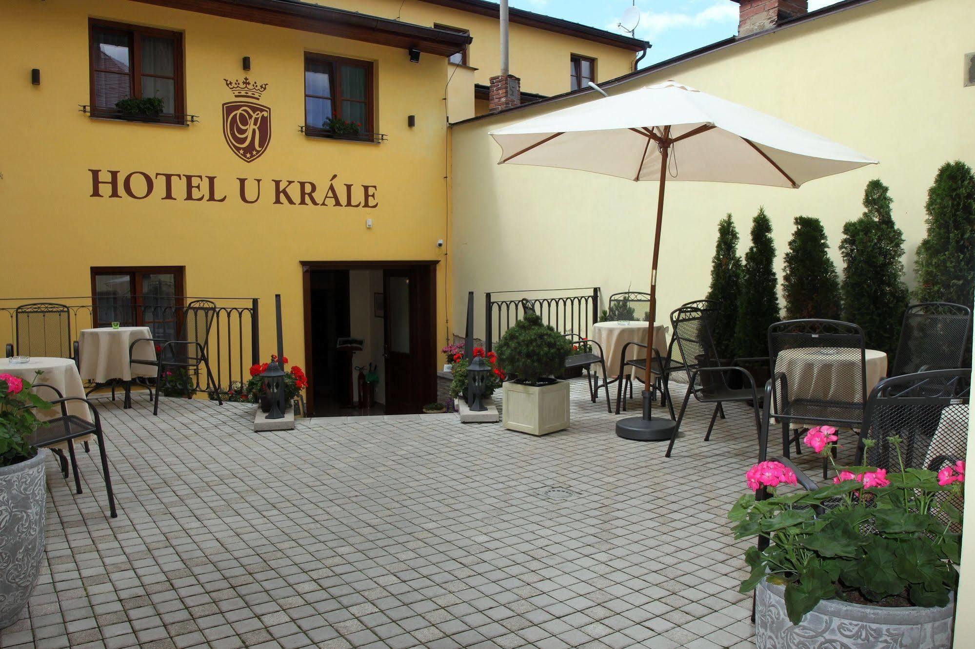Apartman U Krale - 2 Jicin Bagian luar foto